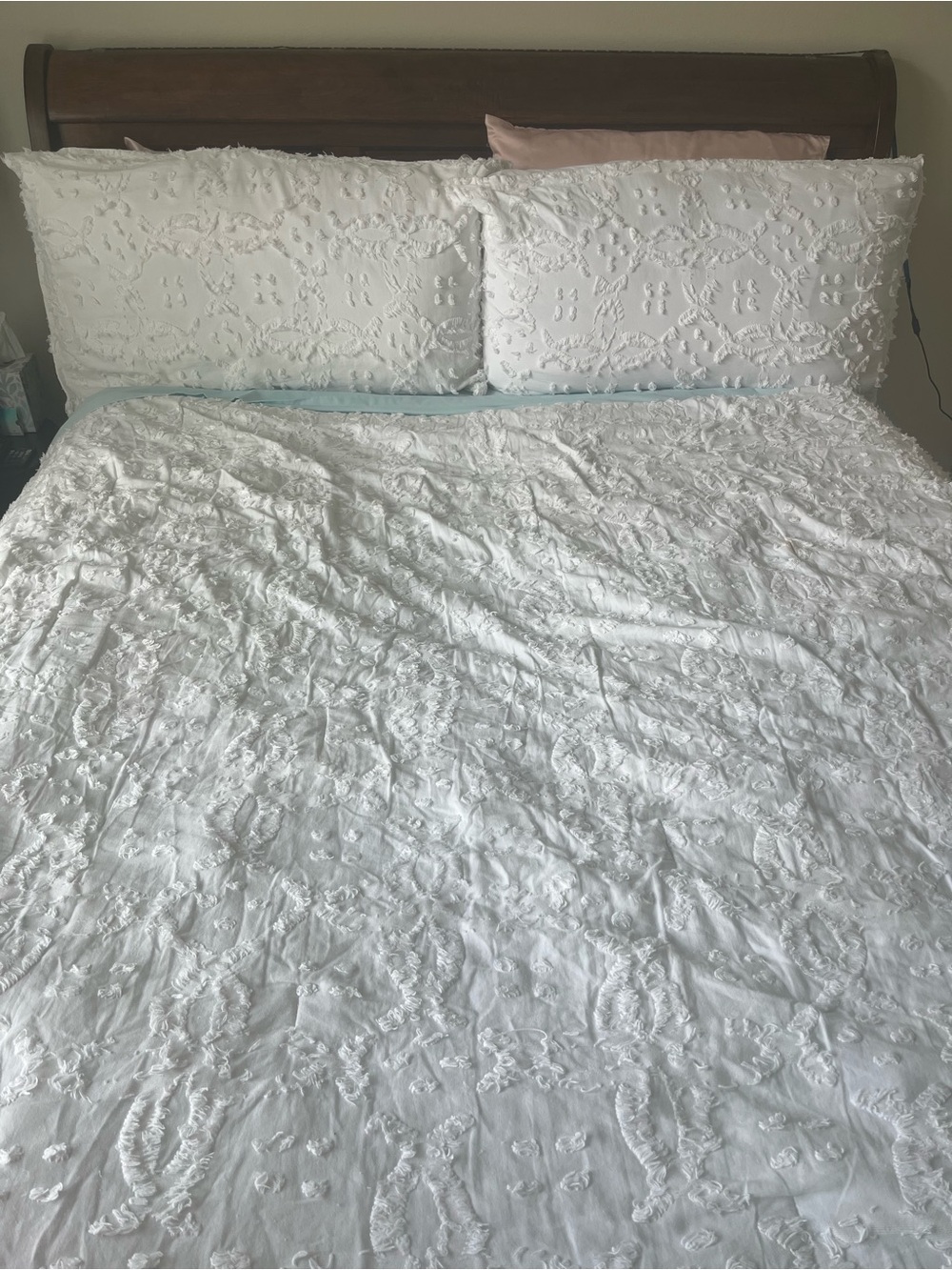 Threshold White Matelassé Cotton Comforter Set